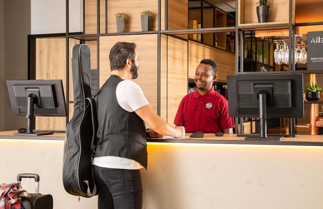 Ibis Hotel Dortmund City-1